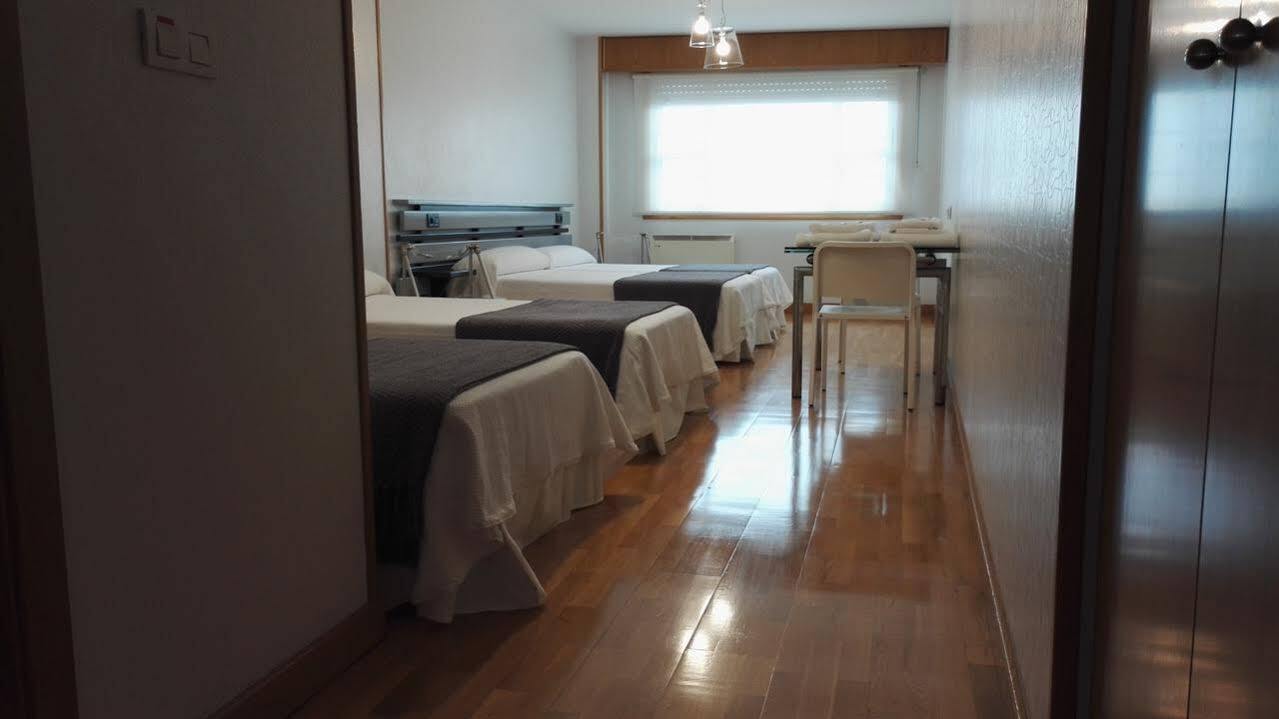 Hotel Ofi ア・コルーニャ エクステリア 写真